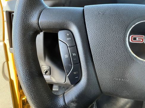 Used 2021 GMC Savana 3500 Extended w/ Power Convenience Package image 35