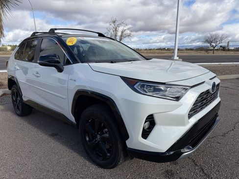 Used 2019 Toyota RAV4 XSE image 8