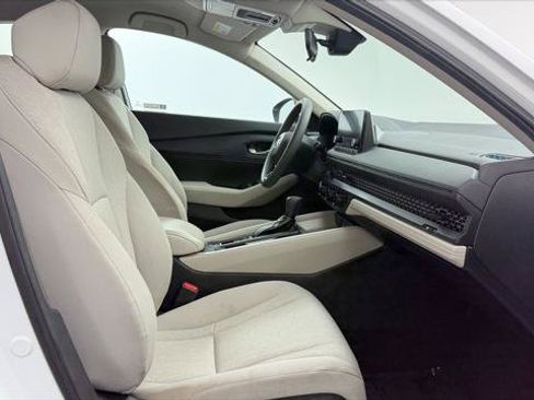 Used 2024 Honda Accord LX image 23