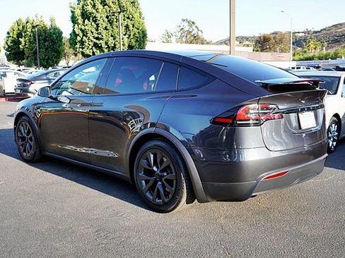 Used 2024 Tesla Model X AWD/4WD image 10