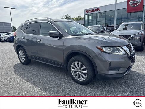 Used 2018 Nissan Rogue SV AWD/4WD image 1