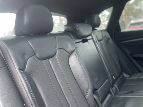 Used 2019 Audi SQ5 Prestige w/ Prestige Package image 26