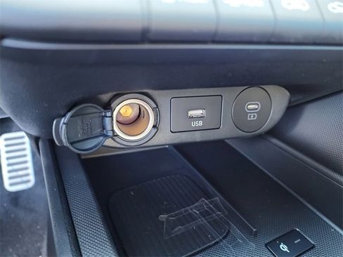 New 2025 Hyundai Elantra SEL w/ Cargo Package image 21