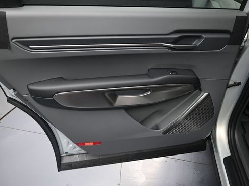 New 2026 Kia EV9 Wind AWD/4WD image 29