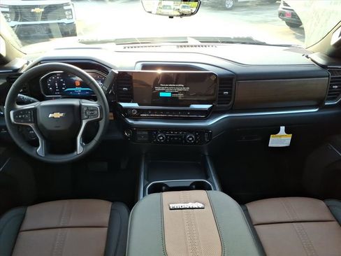 New 2026 Chevrolet Silverado 3500 High Country AWD/4WD image 11