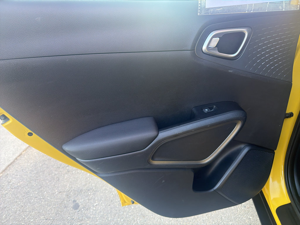 Used 2020 Kia Soul EX w/ Option Group 015 FWD image 9