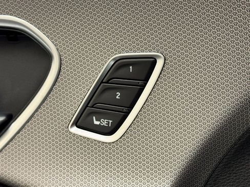 Used 2025 Acura RDX A-Spec image 16