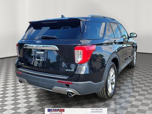 Used 2023 Ford Explorer Limited AWD/4WD image 4