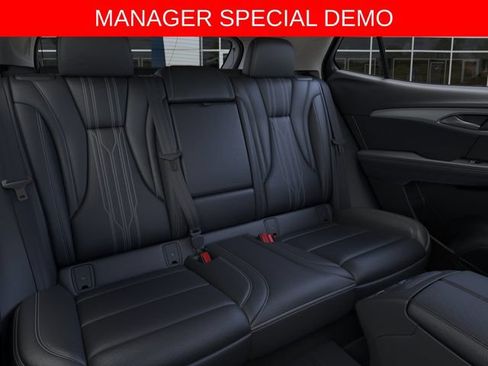 Used 2026 Buick Envision Avenir AWD/4WD image 17