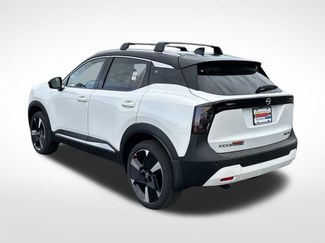 New 2026 Nissan Kicks SR w/ Illumination Package AWD/4WD video 3