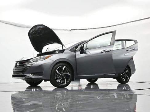 New 2025 Nissan Versa SR w/ Trunk Package image 56