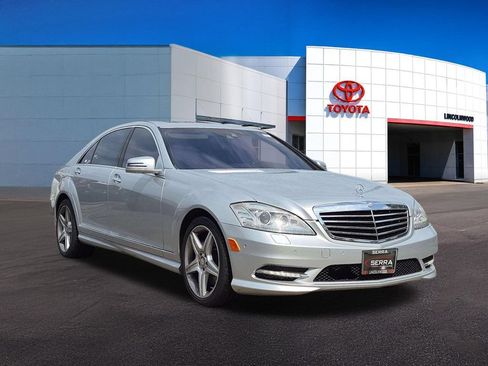 Used 2010 Mercedes-Benz S 550 image 7