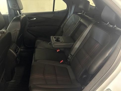 Used 2024 Chevrolet Equinox RS FWD image 34