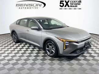 Used 2025 Kia K4 FWD video 1