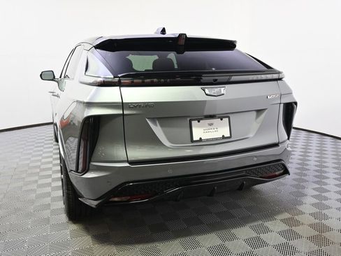 New 2026 Cadillac Lyriq V image 4