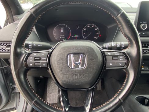 Used 2025 Honda HR-V Sport image 25