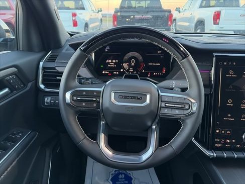 New 2026 GMC Acadia Denali w/ Super Cruise Package image 15