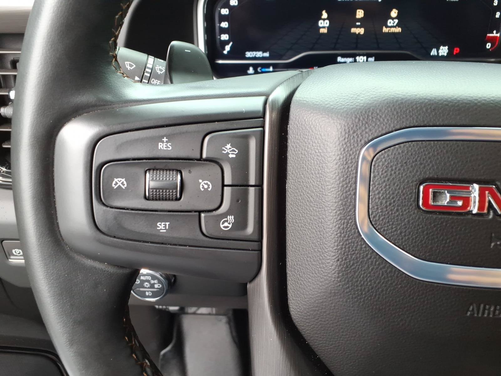 Used 2024 GMC Sierra 1500 AT4 w/ AT4 Premium Package AWD/4WD image 32