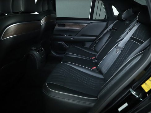 Used 2023 Genesis G90 3.5T AWD/4WD image 14