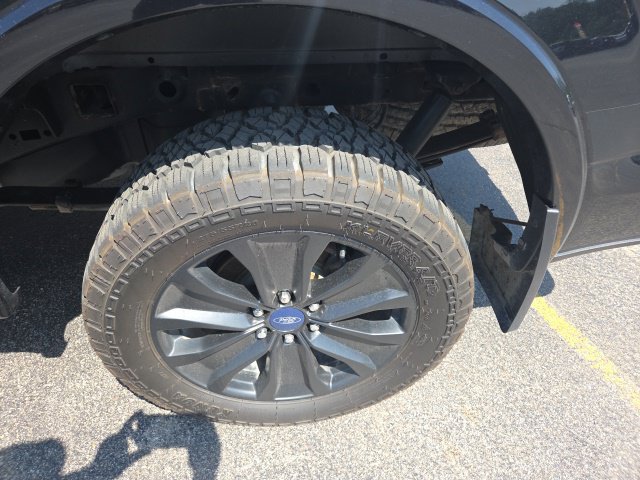 Used 2019 Ford F150 XLT w/ Equipment Group 302A Luxury AWD/4WD image 36