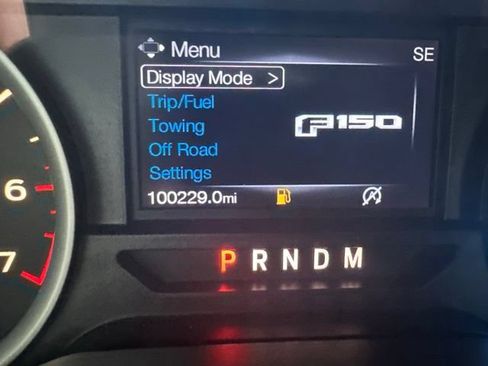 Used 2017 Ford F150 XLT w/ Equipment Group 302A Luxury AWD/4WD image 26
