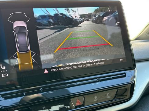 Certified 2022 Volkswagen ID.4 Pro S w/ Gradient Package image 43