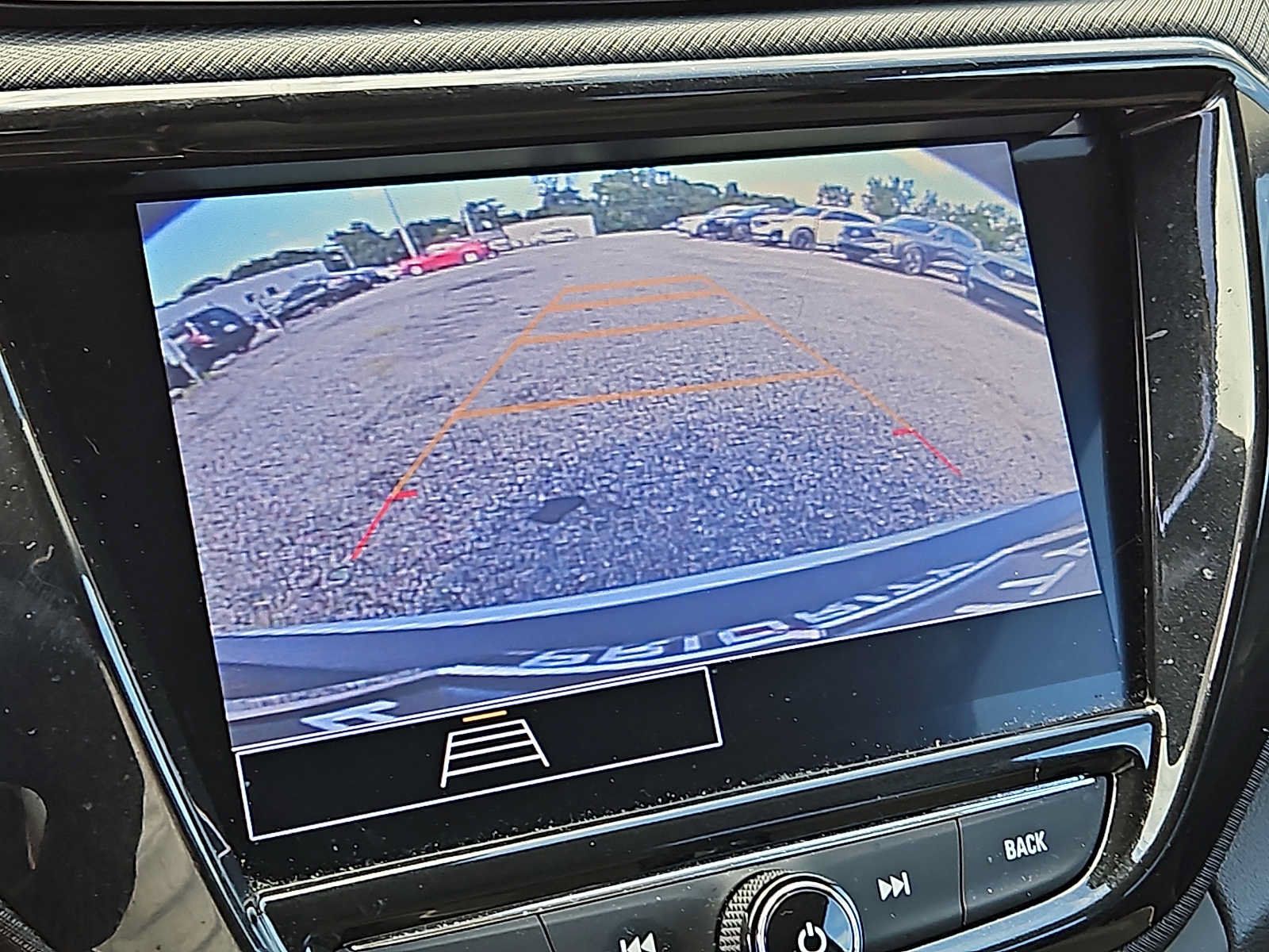 Used 2023 Chevrolet TrailBlazer LT w/ Convenience Package AWD/4WD image 17