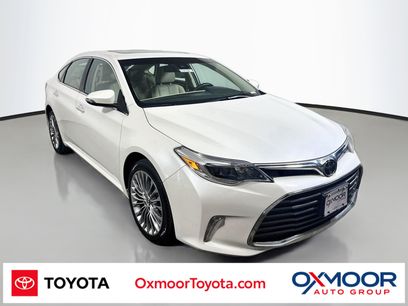 Used 2016 Toyota Avalon Limited w/ Toyota Safety Sense Package