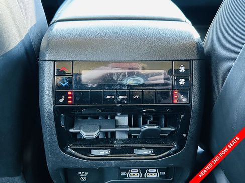 Used 2023 Jeep Grand Cherokee L Limited w/ Black Appearance Package image 7