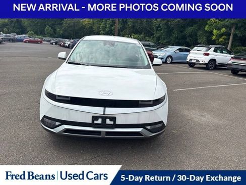 Used 2023 Hyundai Ioniq 5 SE AWD/4WD image 2