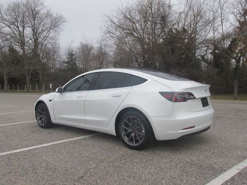 Used 2020 Tesla Model 3 image 34