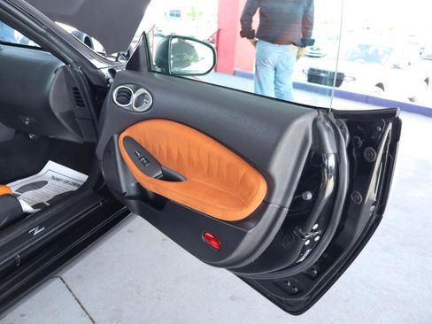 Used 2014 Nissan 370Z Touring w/ Sport Package RWD image 33