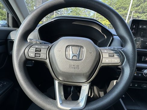 Used 2026 Honda CR-V LX image 6