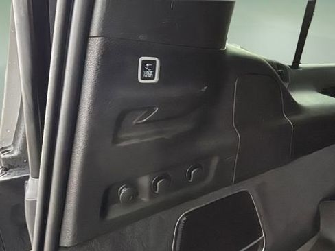 Used 2024 Jeep Grand Wagoneer L Series II w/ Quick Order Packagew 28T image 40