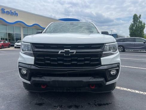 Used 2022 Chevrolet Colorado LT w/ Redline Special Edition RWD image 3