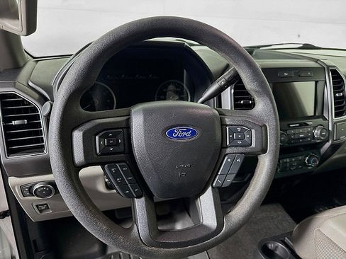 Used 2019 Ford F150 XLT image 12