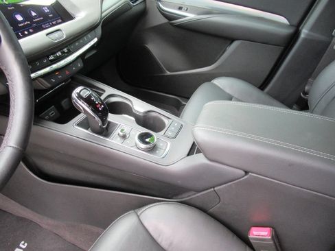 Used 2023 Cadillac XT4 Premium Luxury w/ Driver Assist Package FWD image 15