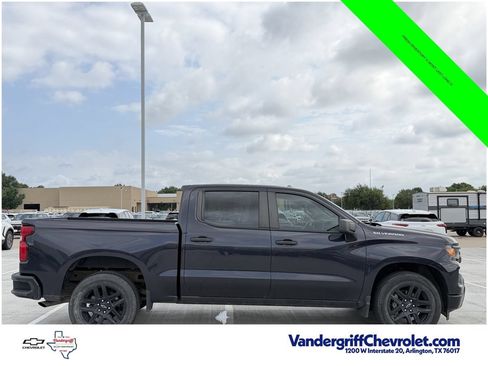 Certified 2023 Chevrolet Silverado 1500 Custom RWD image 3