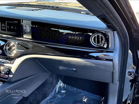 Certified 2022 Rolls-Royce Ghost image 15