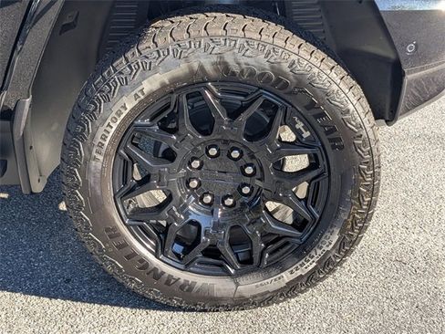 New 2026 GMC Hummer EV SUV image 12