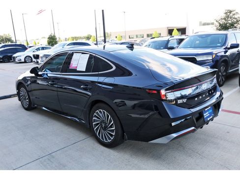 Certified 2025 Hyundai Sonata SEL FWD image 6