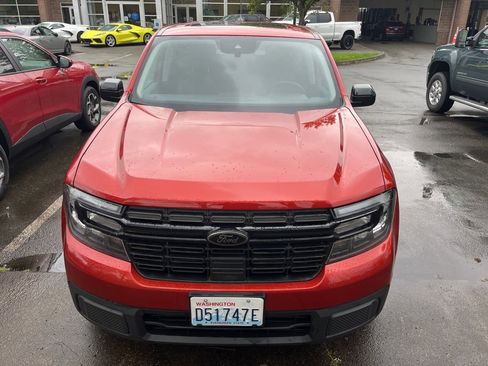 Used 2024 Ford Maverick Lariat w/ Black Appearance Package image 8