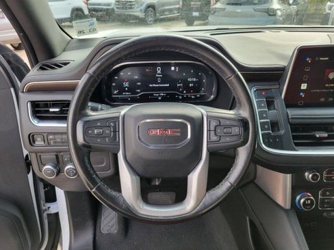 Used 2022 GMC Yukon SLE w/ Gmc Pro Safety Plus Package image 14