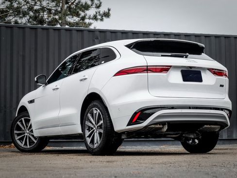 New 2026 Jaguar F-PACE R-Dynamic S image 2