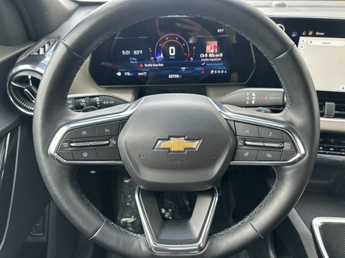 Used 2025 Chevrolet Equinox LT w/ Convenience Package II AWD/4WD image 26