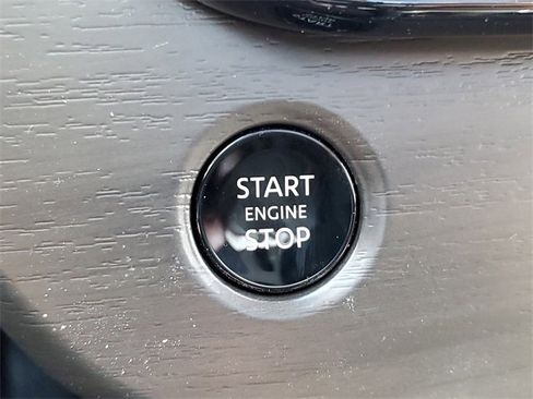 New 2025 Nissan Murano SL image 16