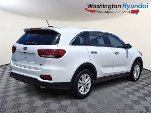 Used 2020 Kia Sorento LX AWD/4WD image 6