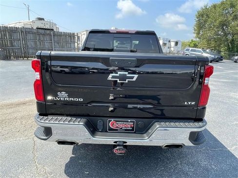 Certified 2021 Chevrolet Silverado 1500 LTZ image 3