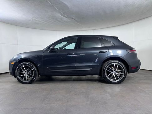 Certified 2026 Porsche Macan AWD/4WD image 2