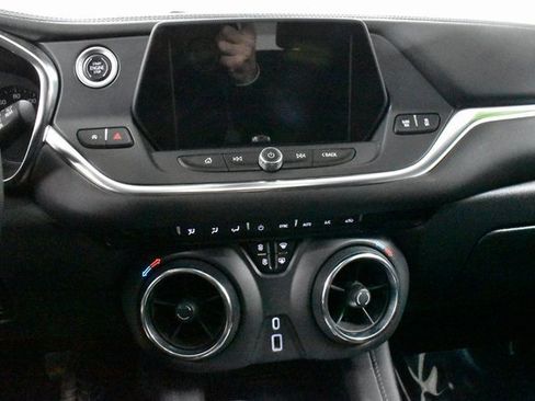 Used 2022 Chevrolet Blazer LT image 21